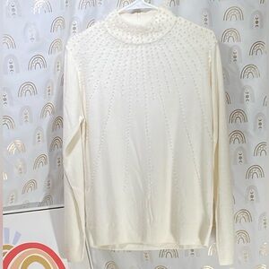 Elegant Cream Women's Textured Sweatshirt